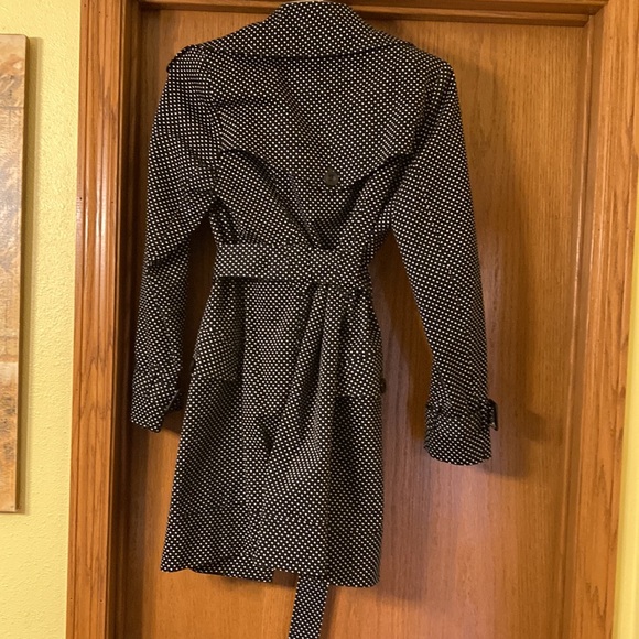 ✅Tommy Hilfiger polka dot lightweight jacket - Picture 3 of 3